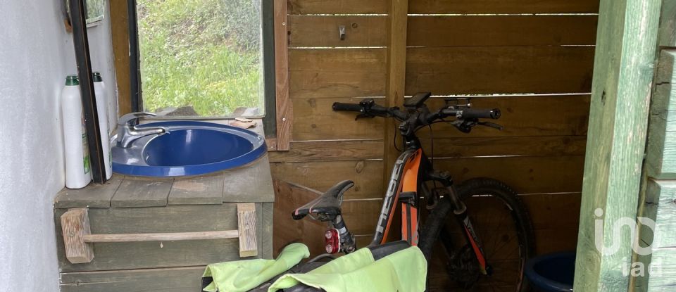 Ferme T10 à São Martinho das Amoreiras de 102 m²