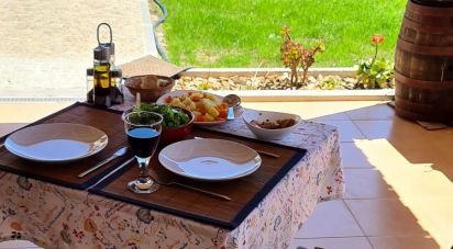 Maison T3 à Couto de Esteves de 130 m²