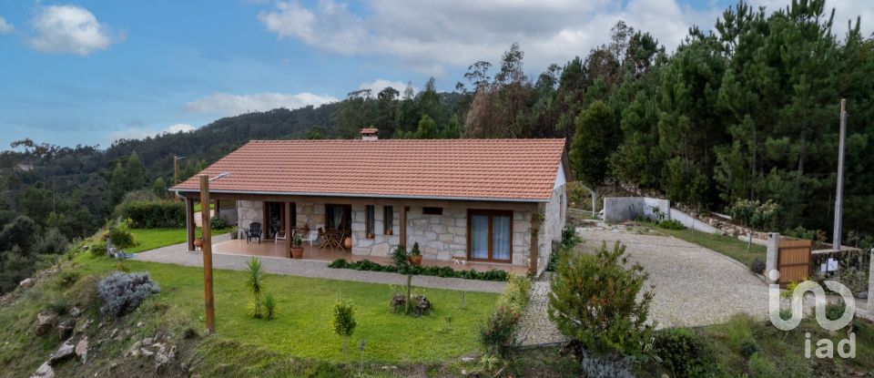 House T3 in Couto de Esteves of 130 m²