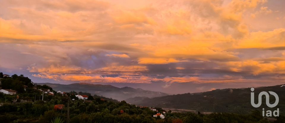 House T3 in Couto de Esteves of 130 m²