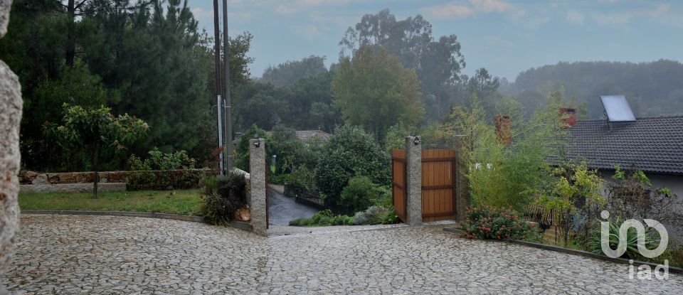 House T3 in Couto de Esteves of 130 m²