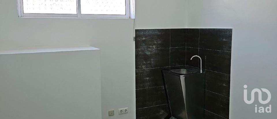 Loja / Estabelecimento Comercial em Gaeiras de 248 m²