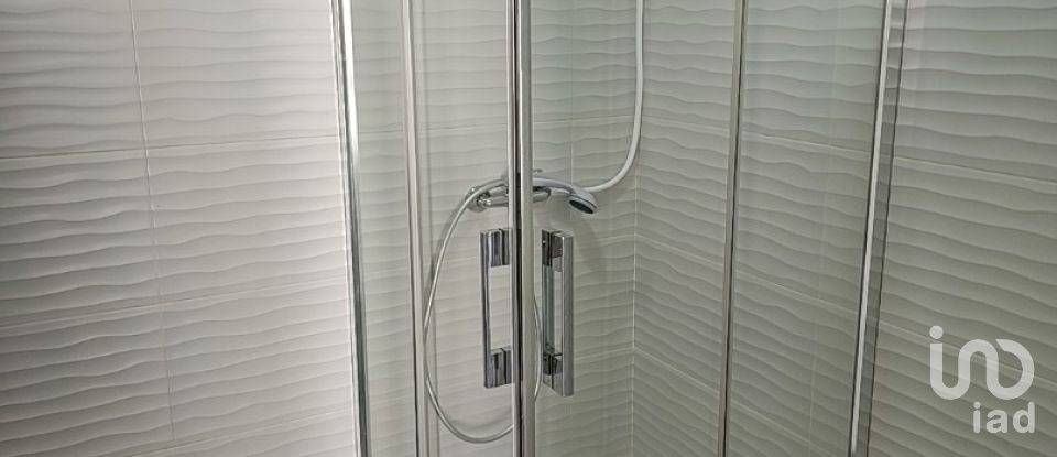 Loja / Estabelecimento Comercial em Gaeiras de 248 m²