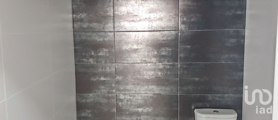 Loja / Estabelecimento Comercial em Gaeiras de 248 m²