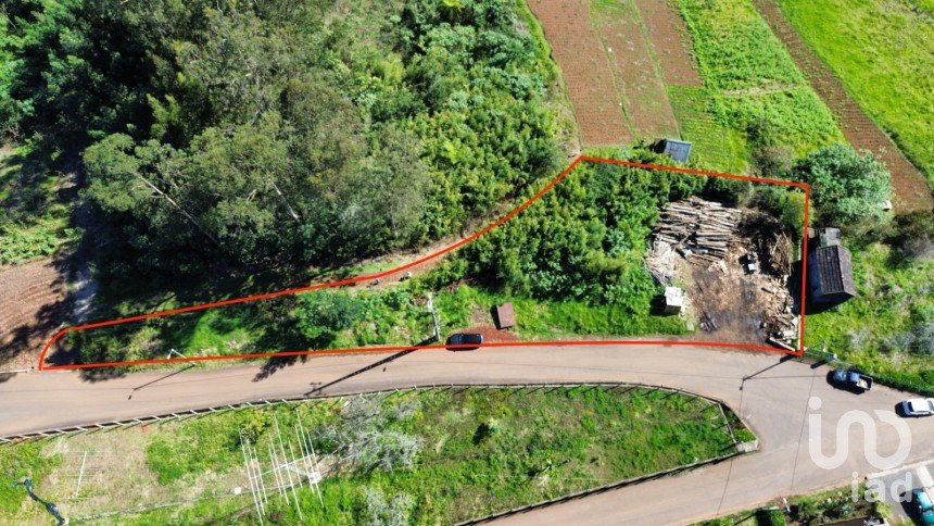 Terrain à bâtir à São Jorge de 1 520 m²