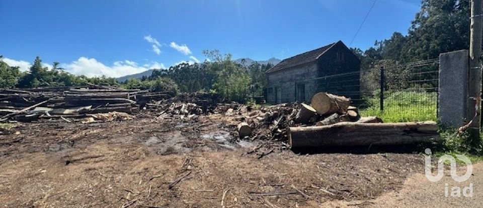Terrain à bâtir à São Jorge de 1 520 m²
