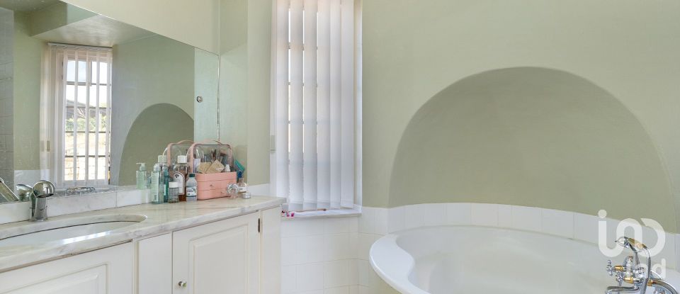 Maison rustique T5 à Silves de 230 m²