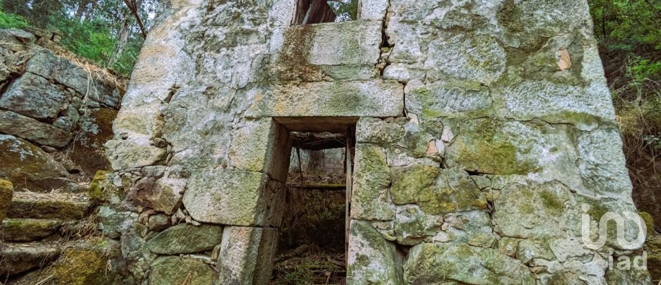 Maison de village T2 à Freigil e Miomães de 60 m²