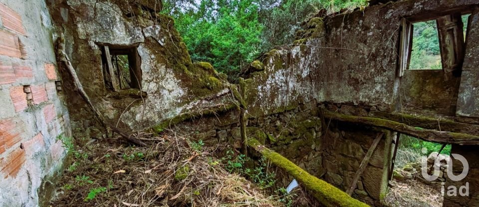 Maison de village T2 à Freigil e Miomães de 60 m²