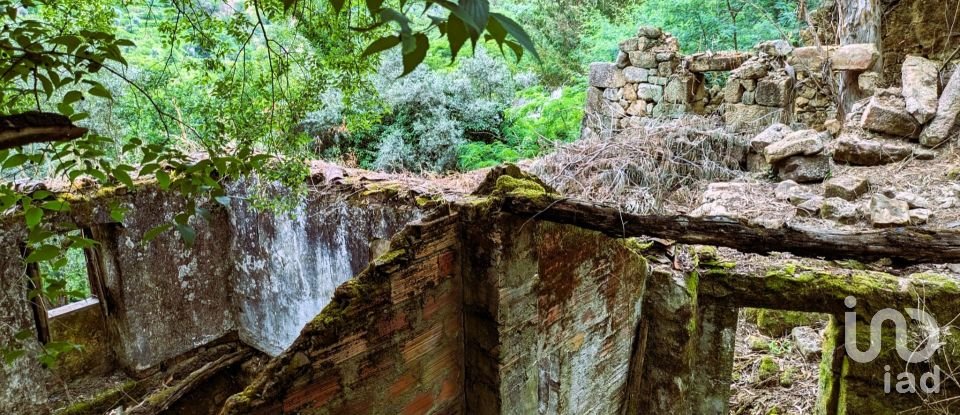 Maison de village T2 à Freigil e Miomães de 60 m²