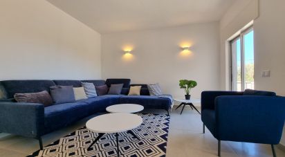 House T4 in Quarteira of 296 m²