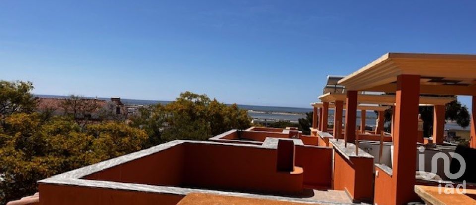 Moradia T3 em Moncarapacho e Fuseta de 159 m²