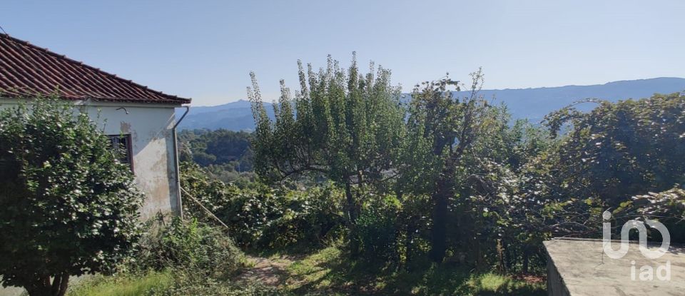 Maison de village T2 à Refóios do Lima de 150 m²