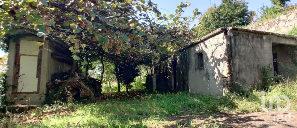 Maison de village T2 à Refóios do Lima de 150 m²