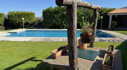 Farm T18 in Cerdal of 912 m²