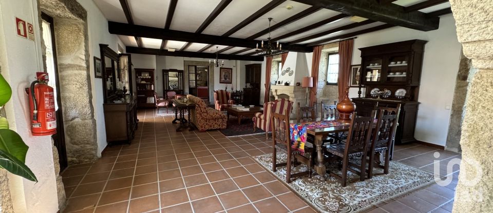 Farm T18 in Cerdal of 912 m²