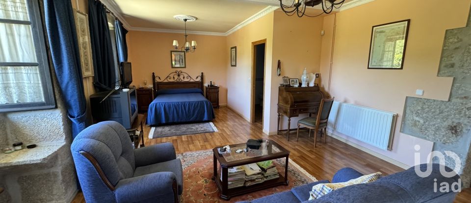 Farm T18 in Cerdal of 912 m²