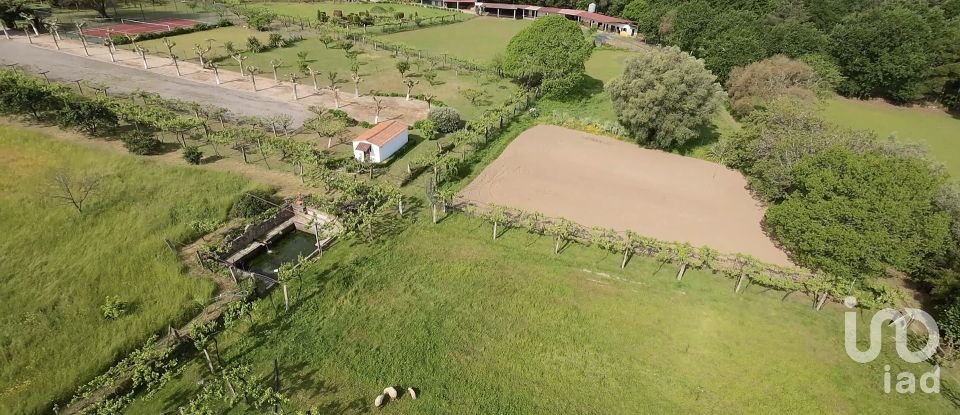 Farm T18 in Cerdal of 912 m²