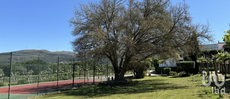 Farm T18 in Cerdal of 912 m²