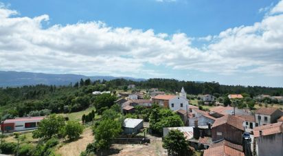 Gîte T3 à Lamas de 168 m²