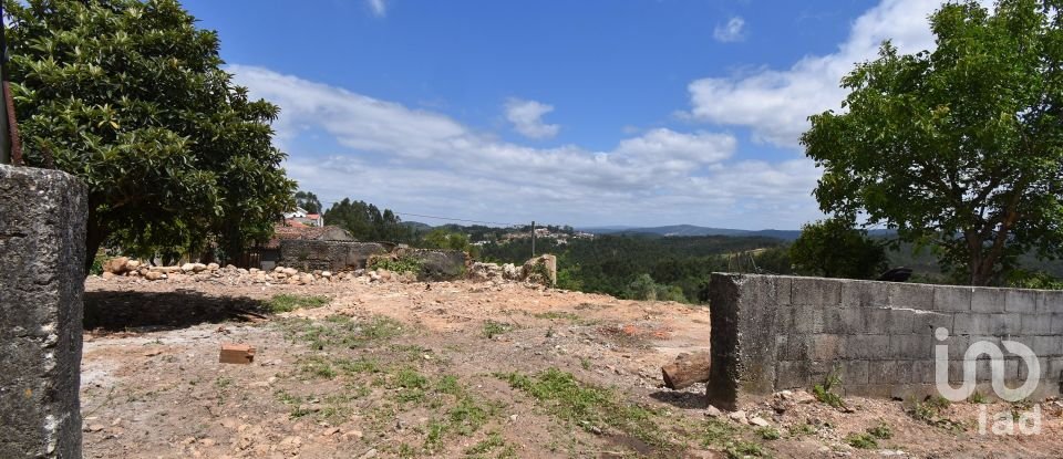 Lodge T3 in Lamas of 168 m²