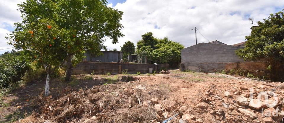 Lodge T3 in Lamas of 168 m²