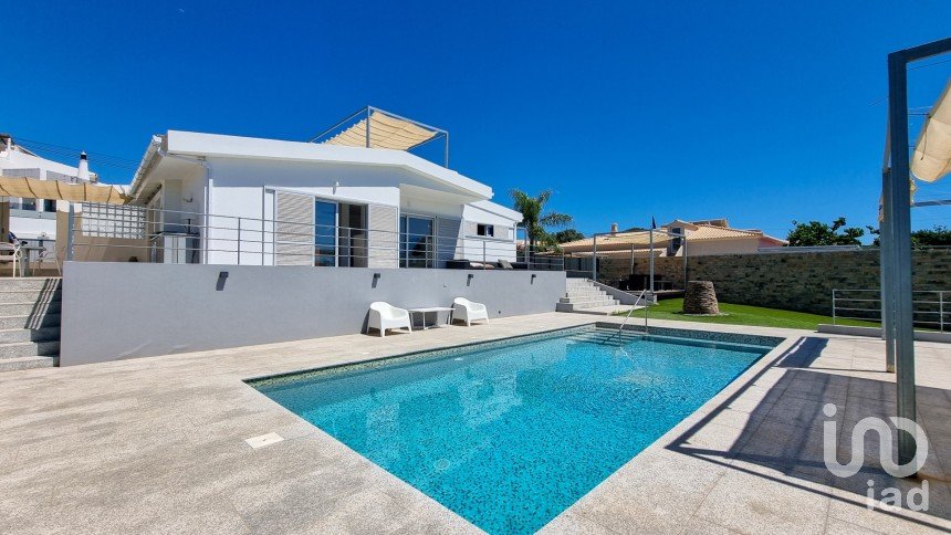 Maison T4 à Quarteira de 158 m²