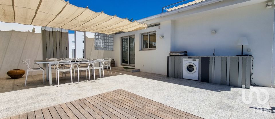 Maison T4 à Quarteira de 158 m²