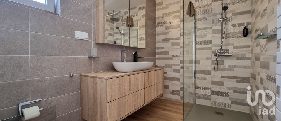 Maison T4 à Quarteira de 158 m²