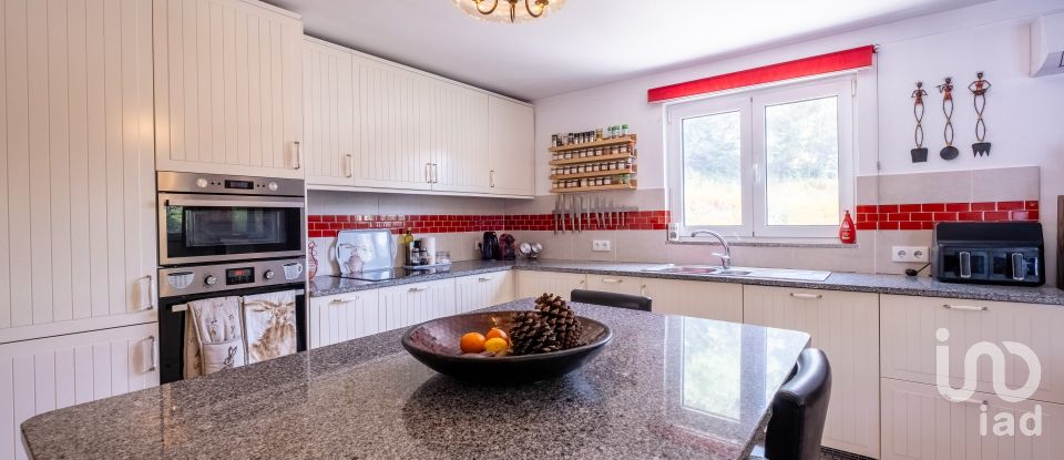 Gîte T3 à Currelos, Papízios e Sobral de 135 m²