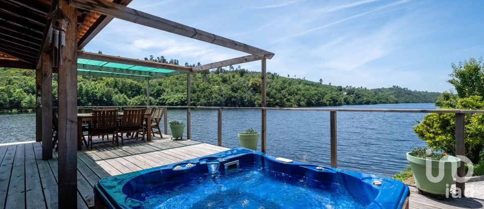 Gîte T3 à Currelos, Papízios e Sobral de 135 m²