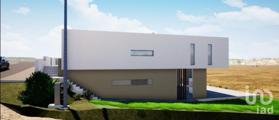 Terrain à bâtir à Cadaval e Pêro Moniz de 888 m²