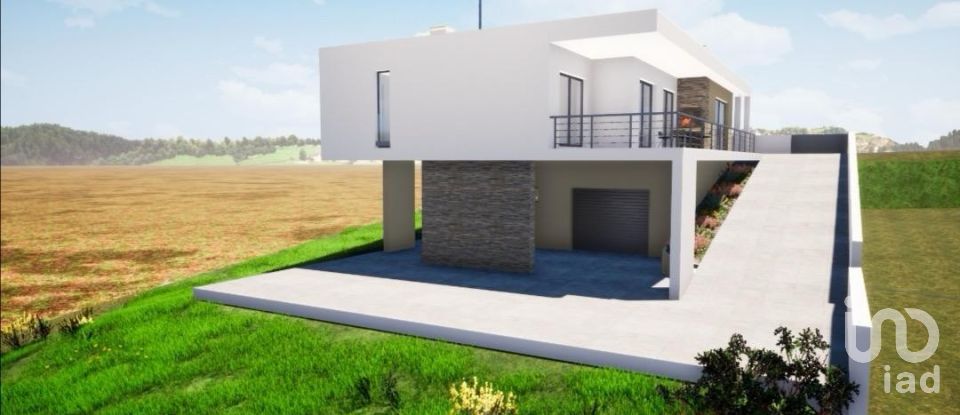 Terrain à bâtir à Cadaval e Pêro Moniz de 888 m²