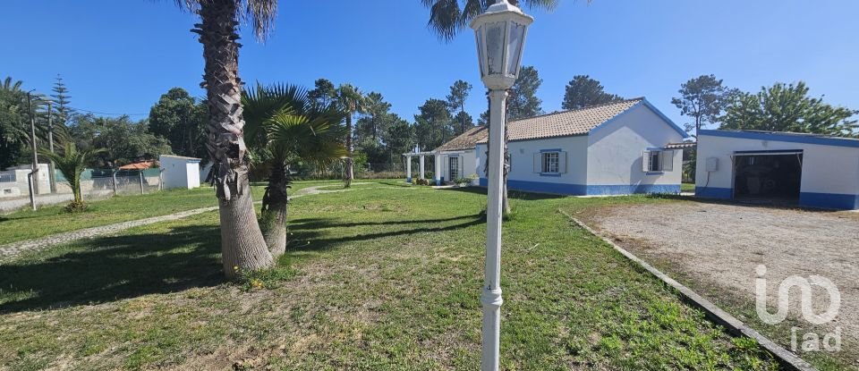 Moradia T4 em Azeitão (São Lourenço e São Simão) de 152 m²