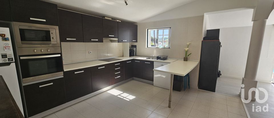 Moradia T4 em Azeitão (São Lourenço e São Simão) de 152 m²