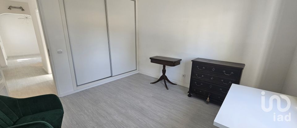 Moradia T4 em Azeitão (São Lourenço e São Simão) de 152 m²