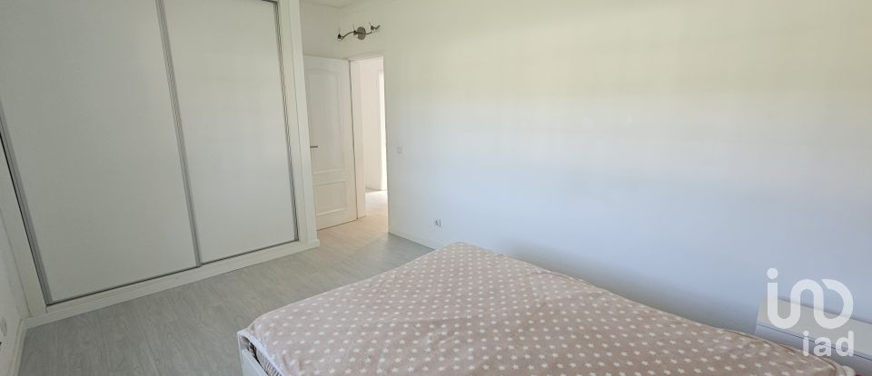 Moradia T4 em Azeitão (São Lourenço e São Simão) de 152 m²