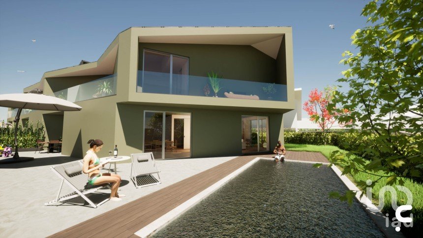 House T3 in Canidelo of 408 m²