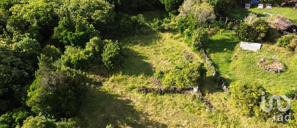 Terrain à Santo António de 2 099 m²