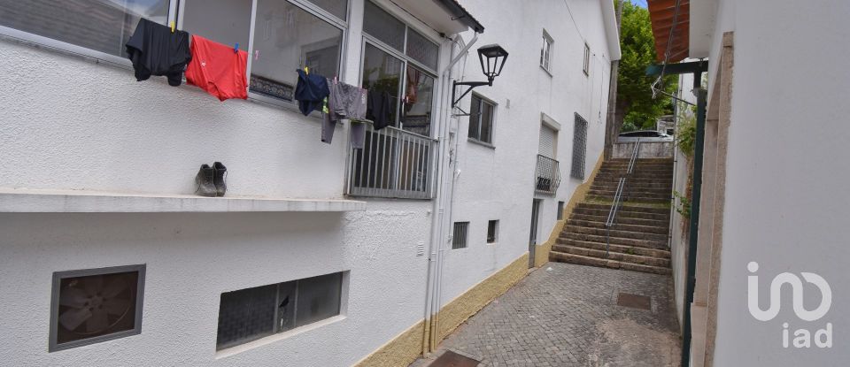 Habitação T3 em São Miguel, Santa Eufémia e Rabaçal de 154 m²