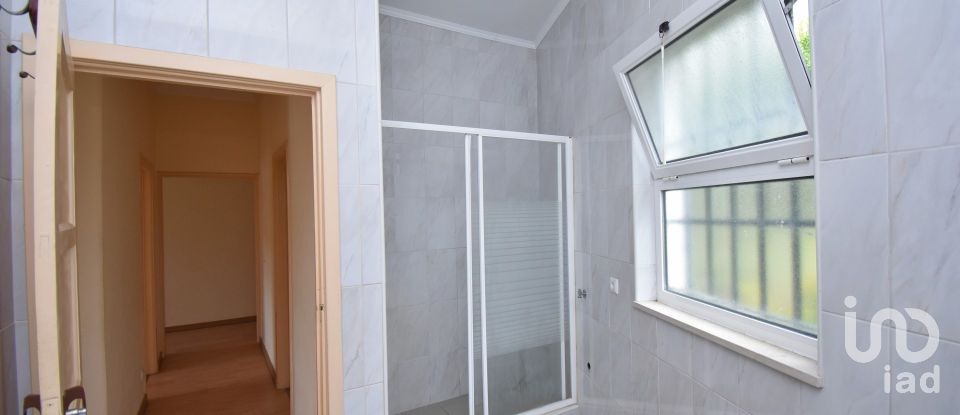 Habitação T3 em São Miguel, Santa Eufémia e Rabaçal de 154 m²