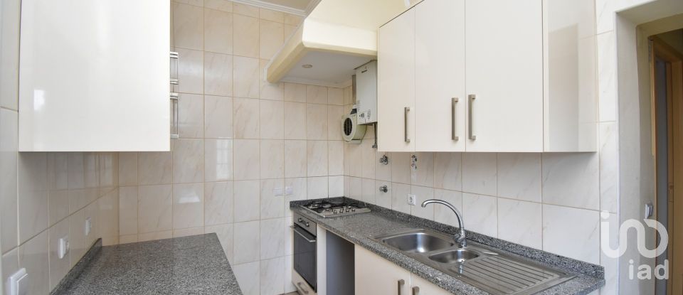 Habitação T3 em São Miguel, Santa Eufémia e Rabaçal de 154 m²