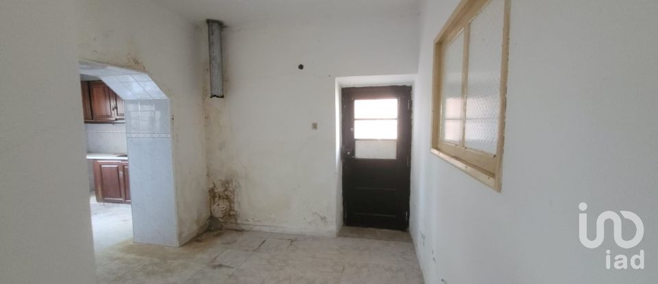 Maison T4 à Serra d'El-Rei de 84 m²