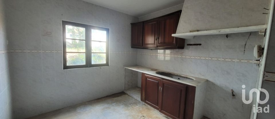 Maison T4 à Serra d'El-Rei de 84 m²