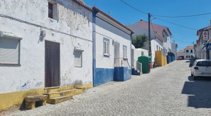 Maison de village T2 à Monte da Pedra de 64 m²