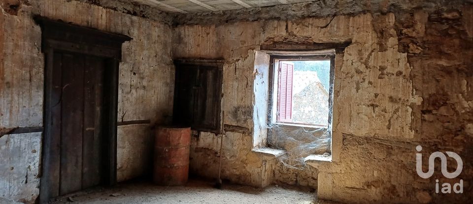 Casa tradicional T0 em Janeiro de Cima e Bogas de Baixo de 130 m²