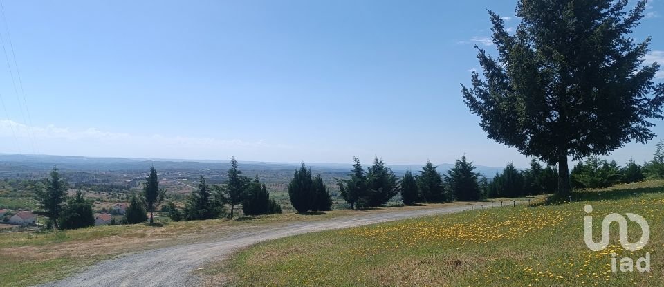 Casa T3 em Parada e Faílde de 128 m²