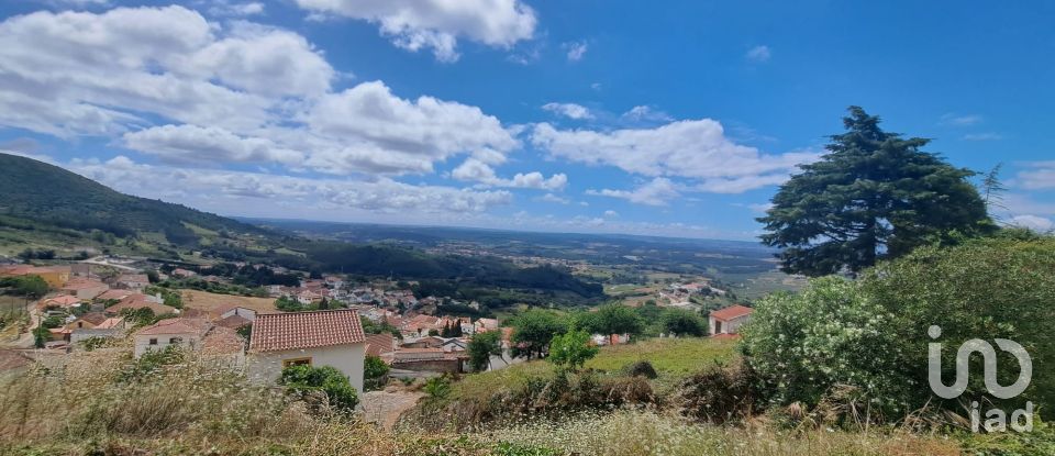 Building plot in Lamas e Cercal of 950 m²