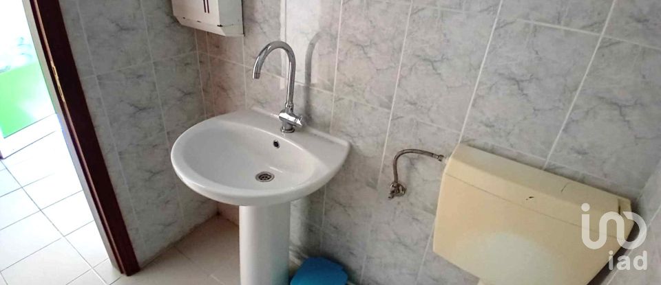 Boutique/Local commercial à Monção e Troviscoso de 62 m²