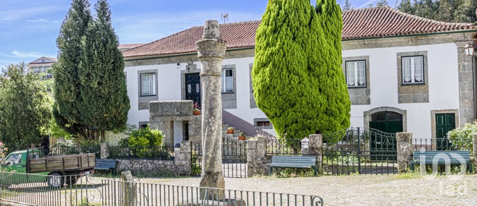 Gîte T2 à Santa Comba Dão e Couto do Mosteiro de 115 m²